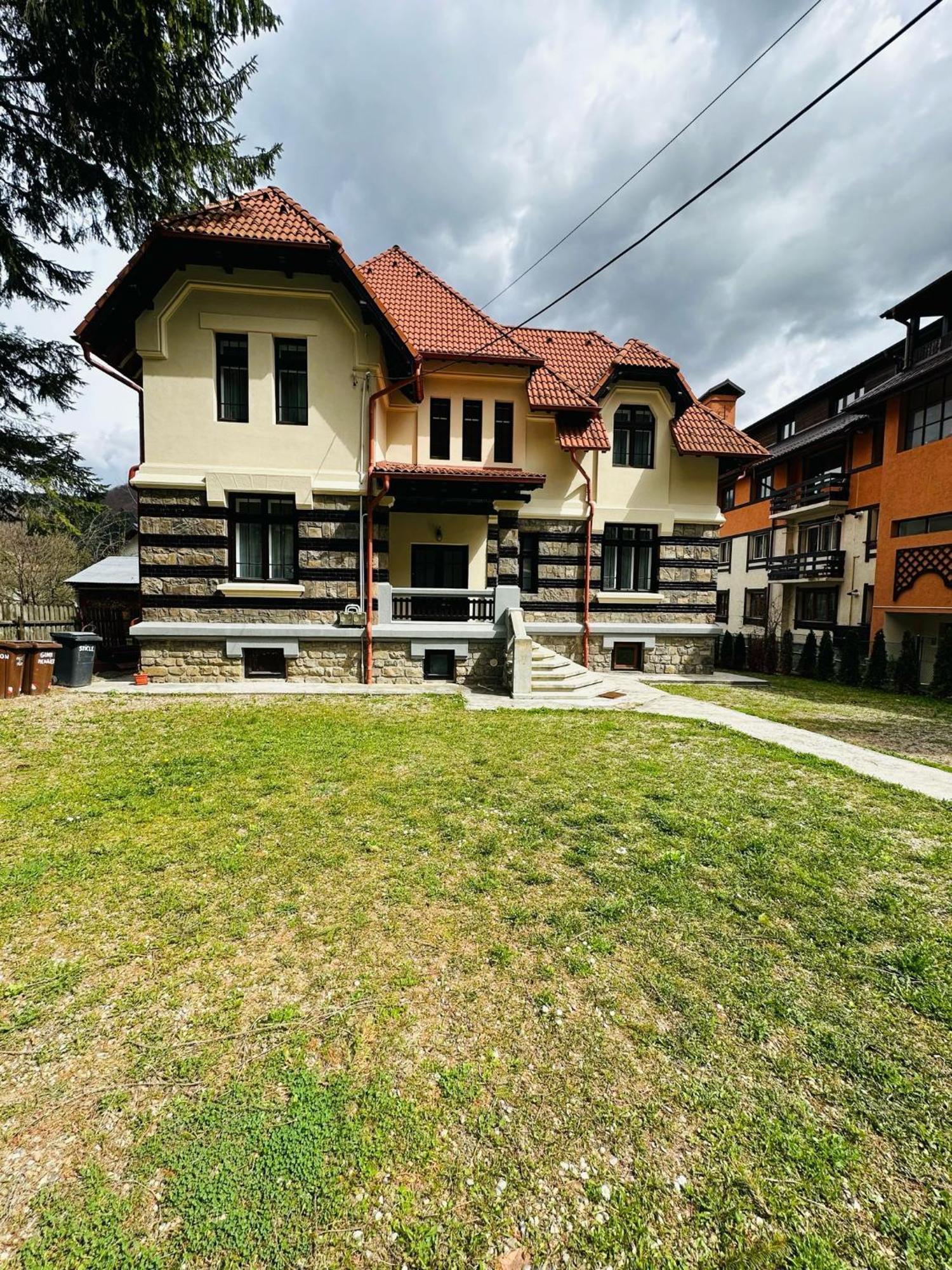Rapsodia Sinaia Bed and Breakfast Exteriör bild